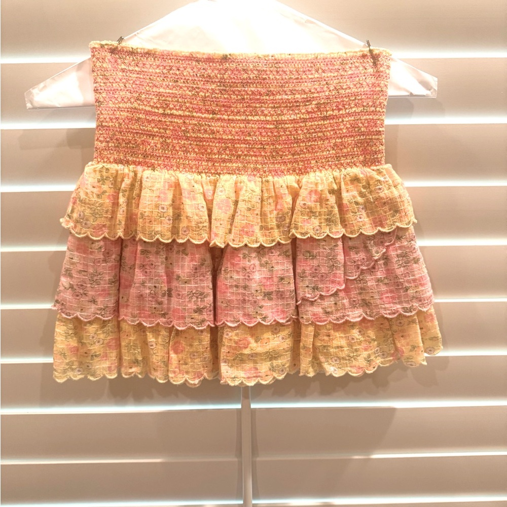 Love Shack Fancy  ruffle skirt. Size XS
Perfect condition
Worn for Sorority Rush